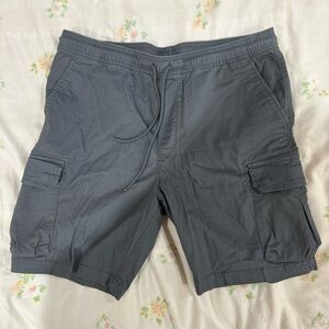 Goodfellow & Co Charcoal Cargo Grey Khaki Shorts men’s medium